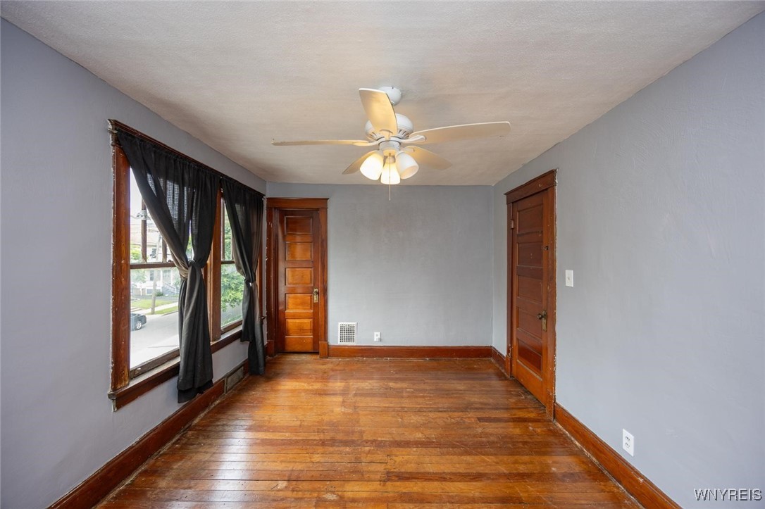 2215 South Avenue, Niagara Falls, New York image 27