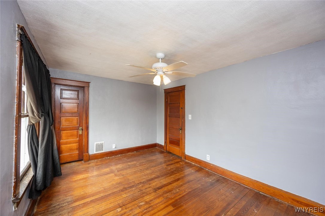 2215 South Avenue, Niagara Falls, New York image 34
