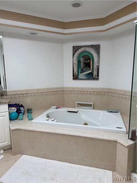 Tiny photo for 724 Northridge Drive #220, Lewiston, NY 14092 (MLS # B1709134)