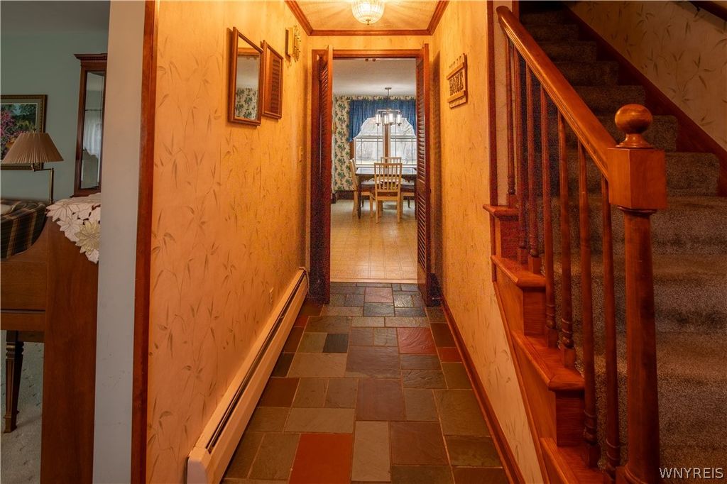 Photo of 42 Carriage Circle, Amherst, NY 14221 (MLS # B1666665)