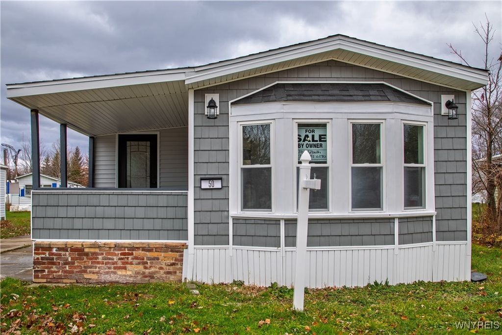 Photo of 50 S Roxbury Drive, Hamburg, NY 14075 (MLS # B1652684)