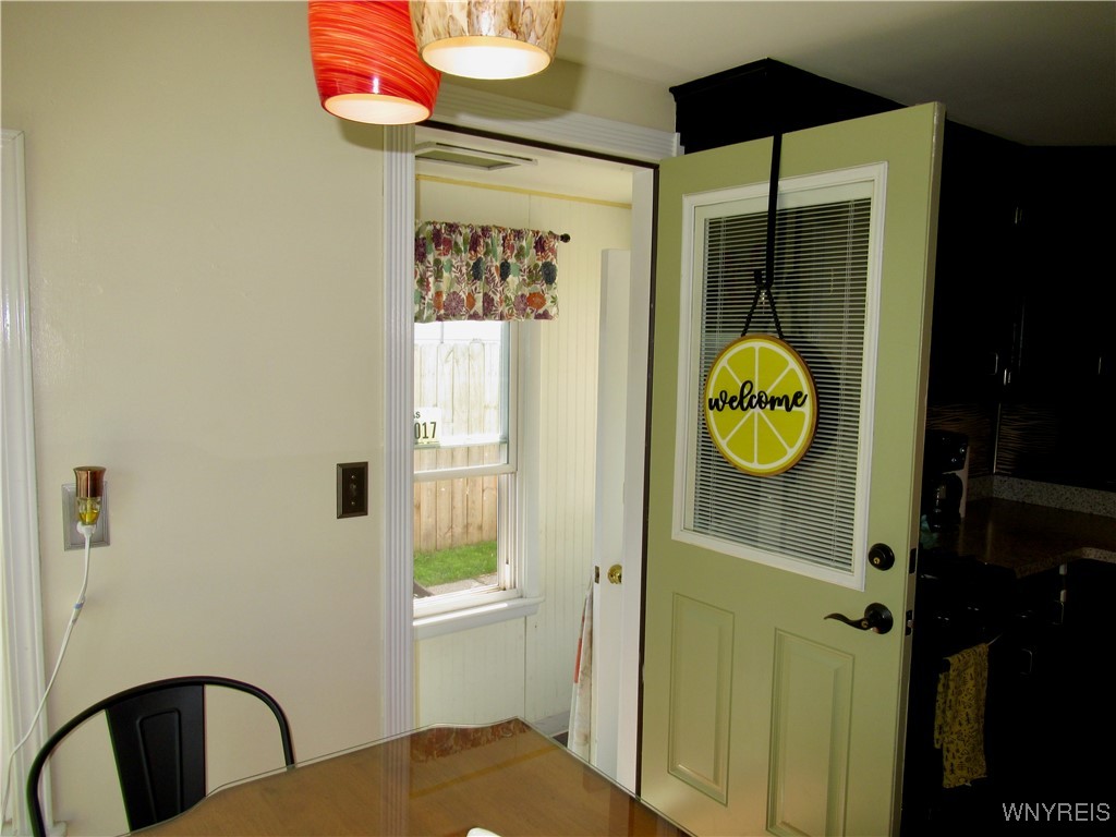59 Wayne, Cheektowaga, New York image 17