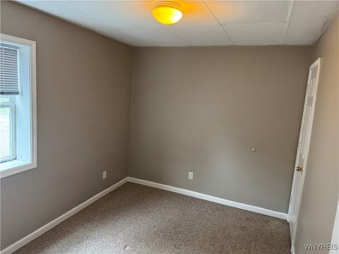 Tiny photo for 4444 Main Street, Royalton, NY 14067 (MLS # B1655515)