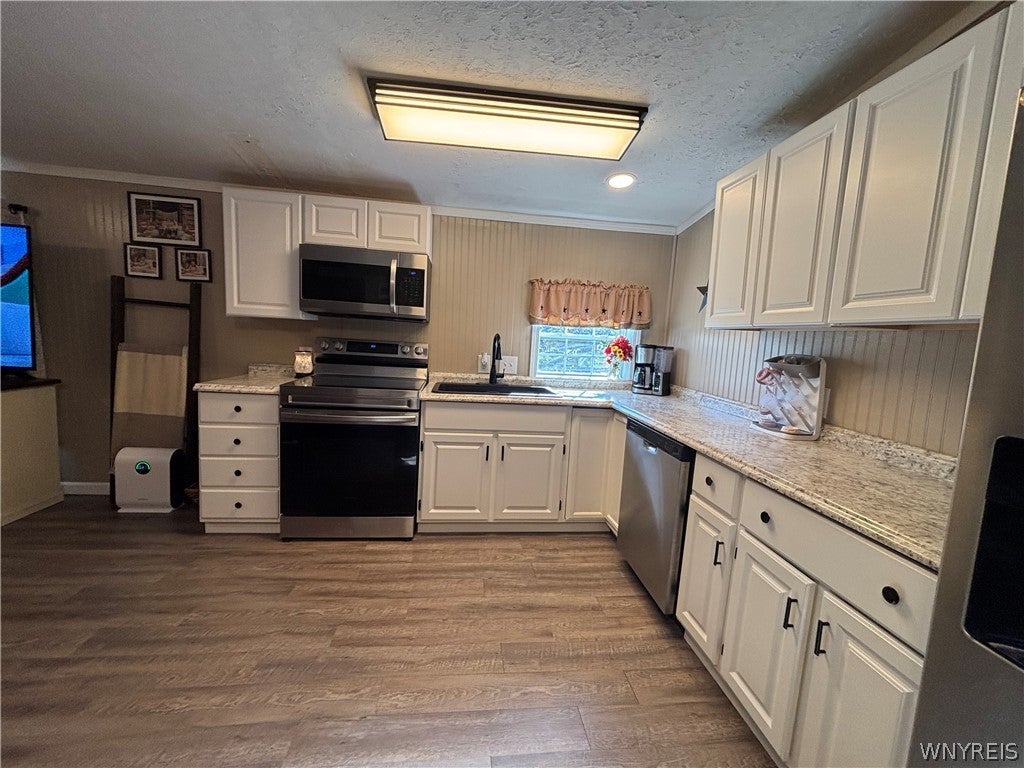 357 Grandview Dr