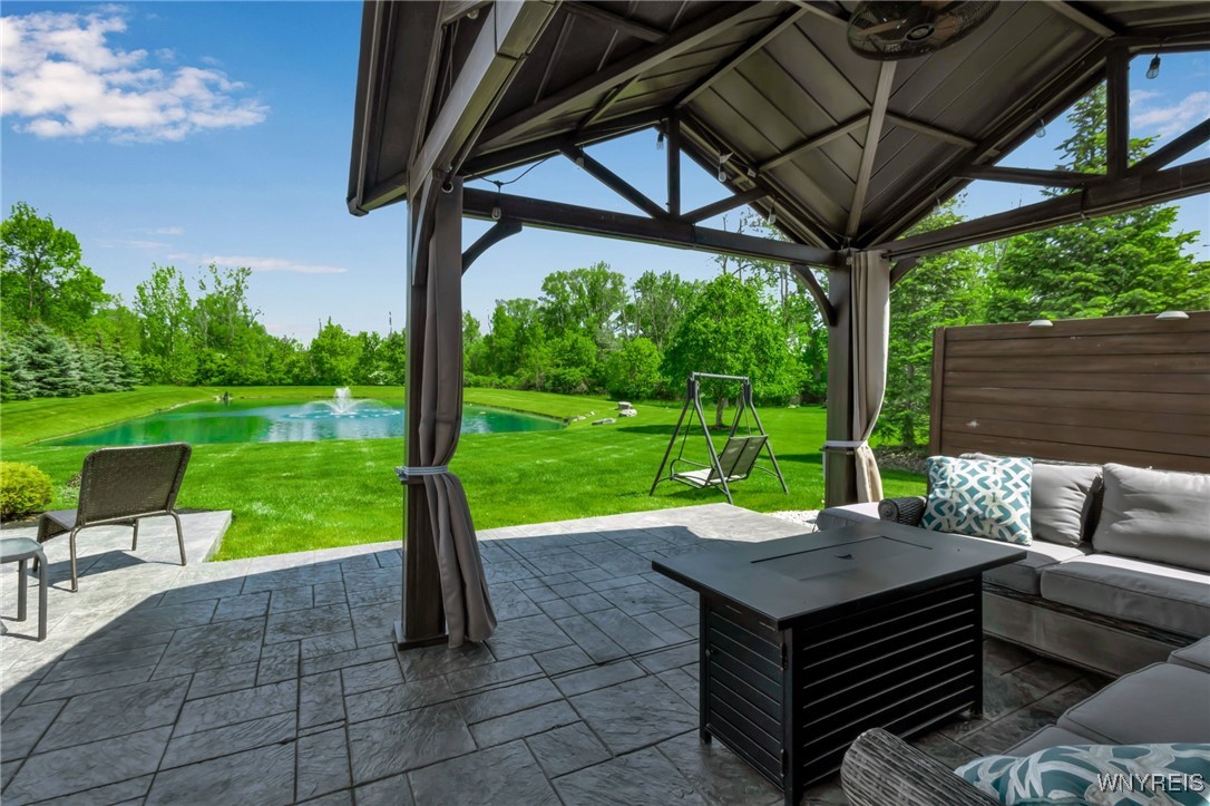 5623 Field Brook Drive, Clarence, New York image 29