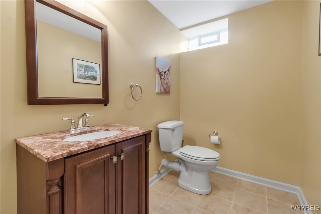 5623 Field Brook Drive, Clarence, New York image 27
