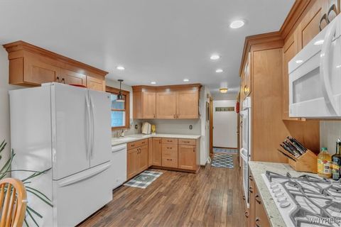 Tiny photo for 1073 Lyndale Lane, Marilla, NY 14059 (MLS # B1655706)