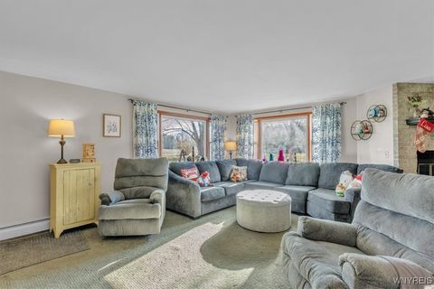 Tiny photo for 1073 Lyndale Lane, Marilla, NY 14059 (MLS # B1655706)