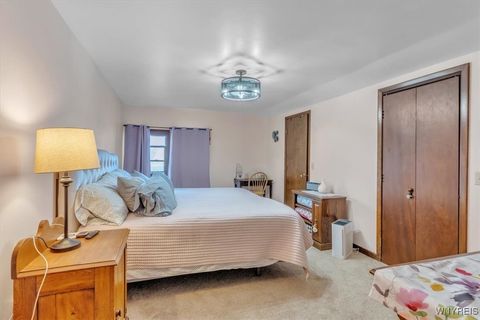 Tiny photo for 1073 Lyndale Lane, Marilla, NY 14059 (MLS # B1655706)