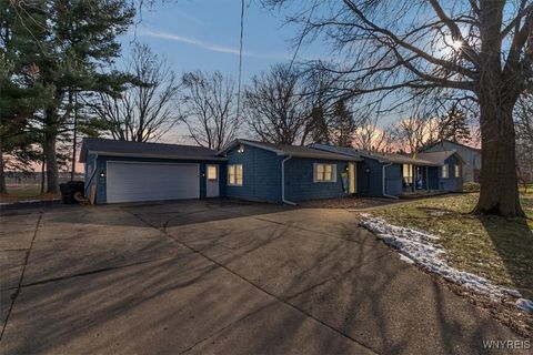 Tiny photo for 1073 Lyndale Lane, Marilla, NY 14059 (MLS # B1655706)