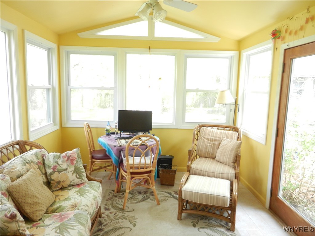 5051 Overlook Point, Hamburg, New York image 8