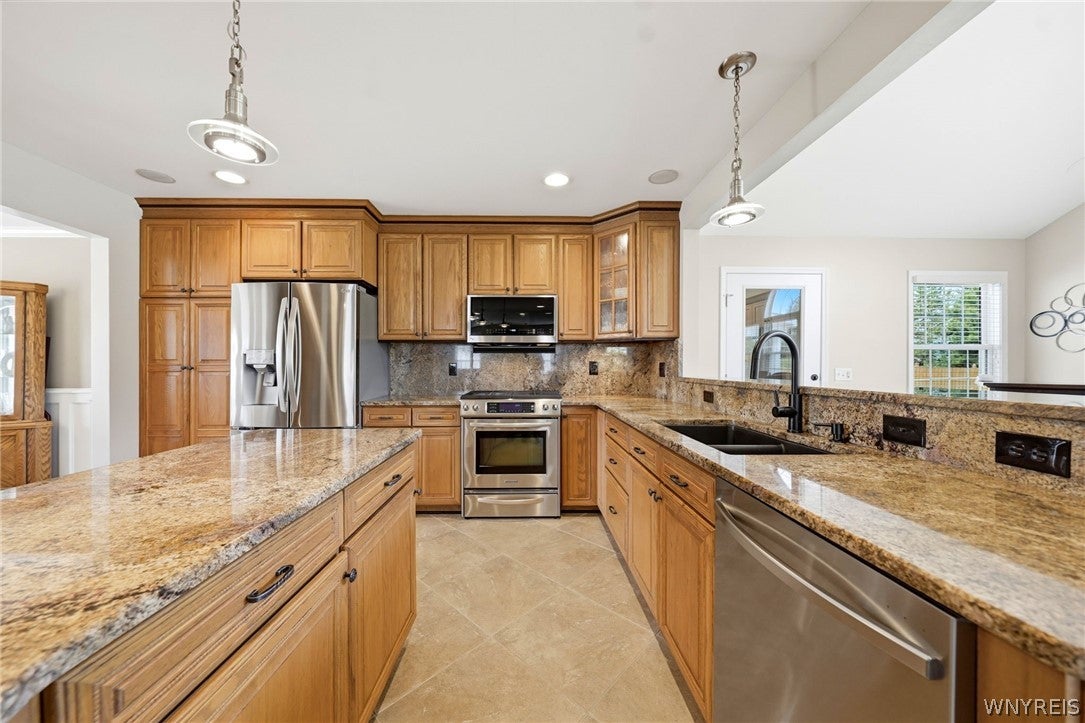 8078 Greystone Court