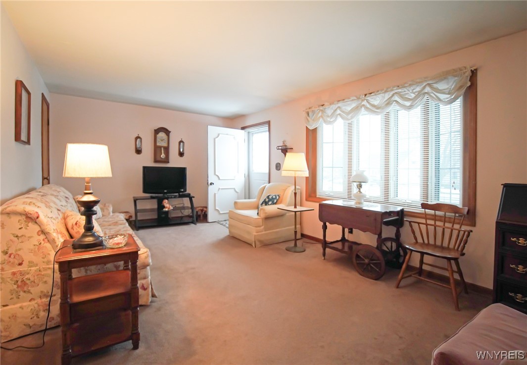4745 Morgan Parkway, Hamburg, New York image 15