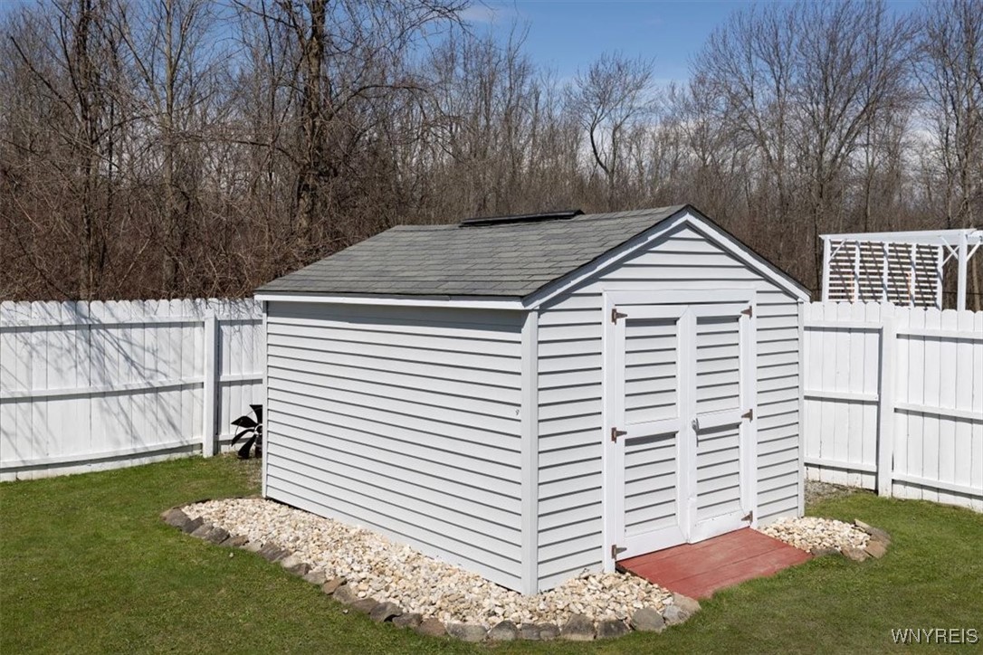 53 Trentwood Trl, Lancaster, New York image 21