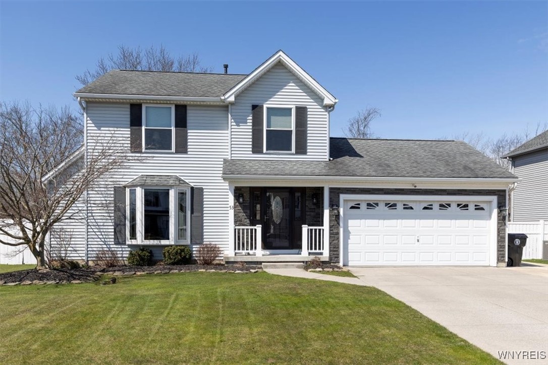 53 Trentwood Trl, Lancaster, New York image 1