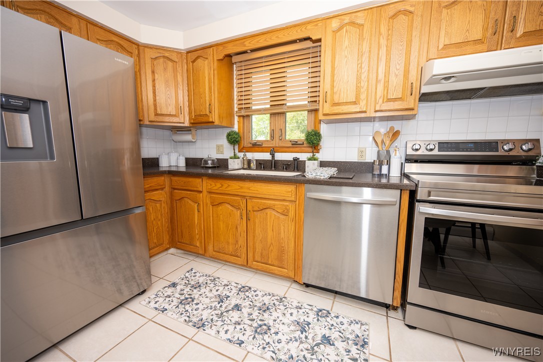 254 Marrano Parkway, Cheektowaga, New York image 16