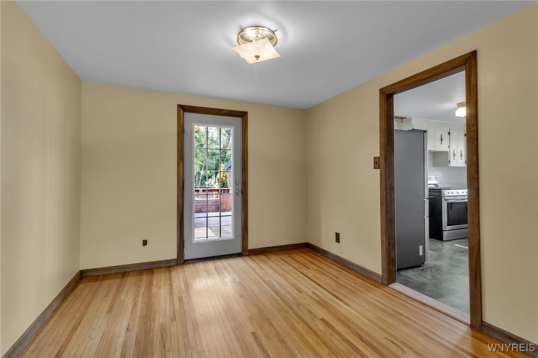 96 Knox Avenue
