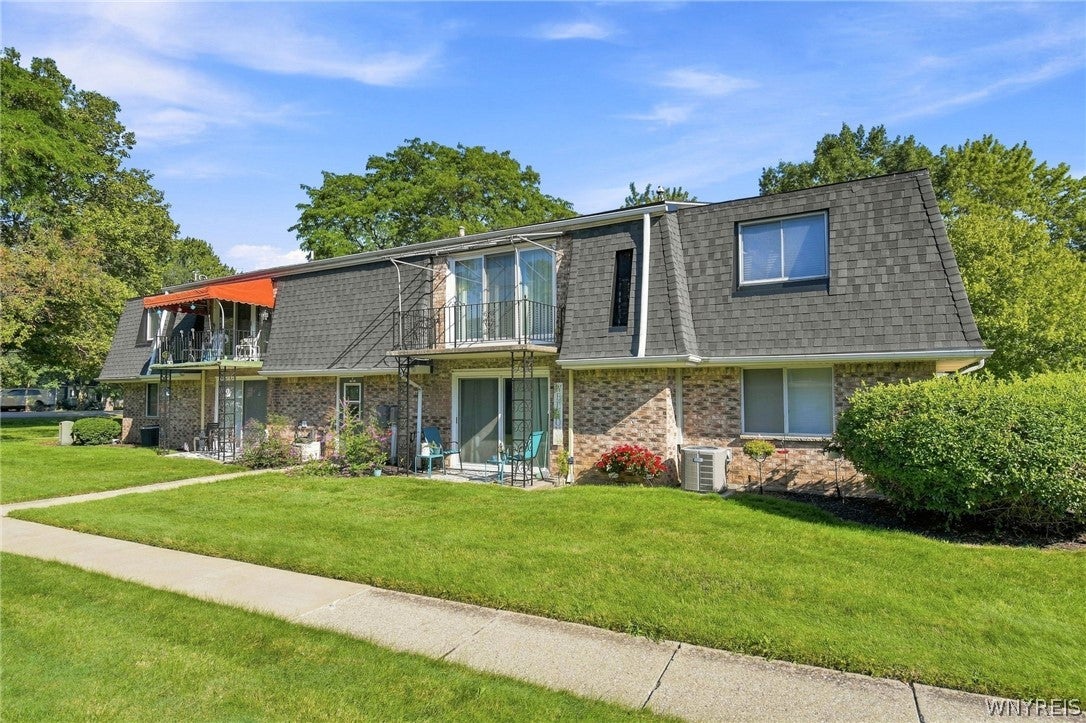 136 Foxberry Drive A