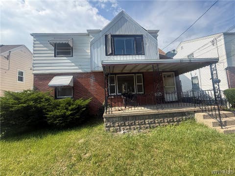 Multifamily For Sale - 204 Easton Avenue<br/> Erie County, Buffalo, NY 14215