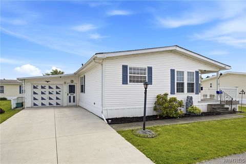 Photo of 22 Cypress Road, Cheektowaga, NY 14227 (MLS # B1690316)