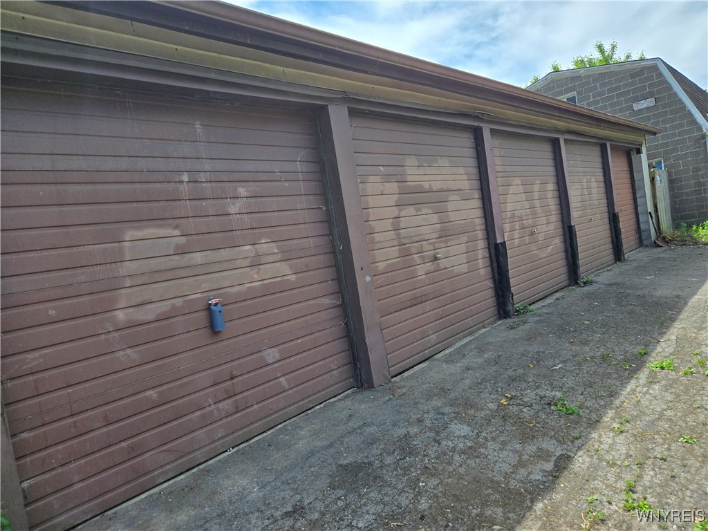 1748 Ashland Avenue, Niagara Falls, New York image 5