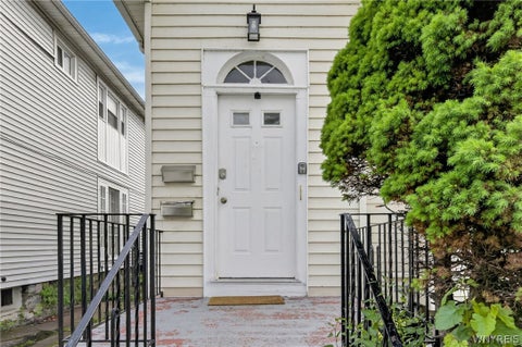 Multifamily For Sale - 74 Avery Avenue<br/> Buffalo, NY 14216