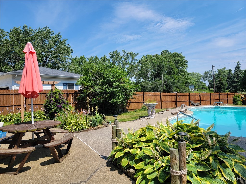4 Rondelay Court, Cheektowaga, New York image 40
