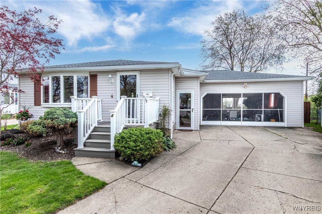 4 Rondelay Court, Cheektowaga, New York image 3