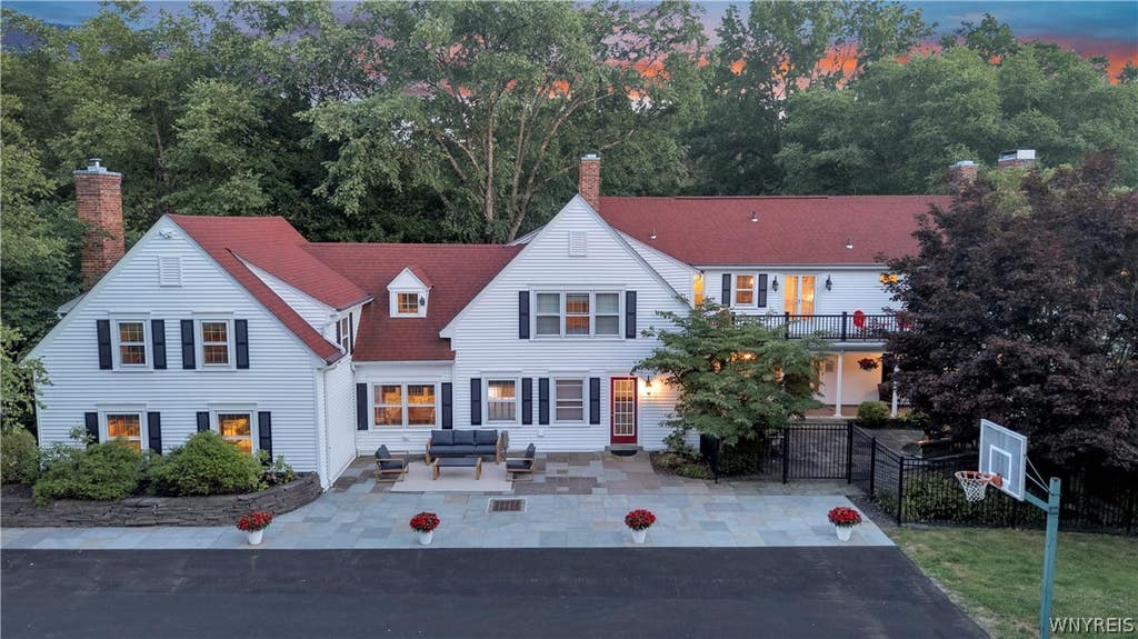 Photo of 1304 Sweet Road, Aurora, NY 14052 (MLS # B1703601)