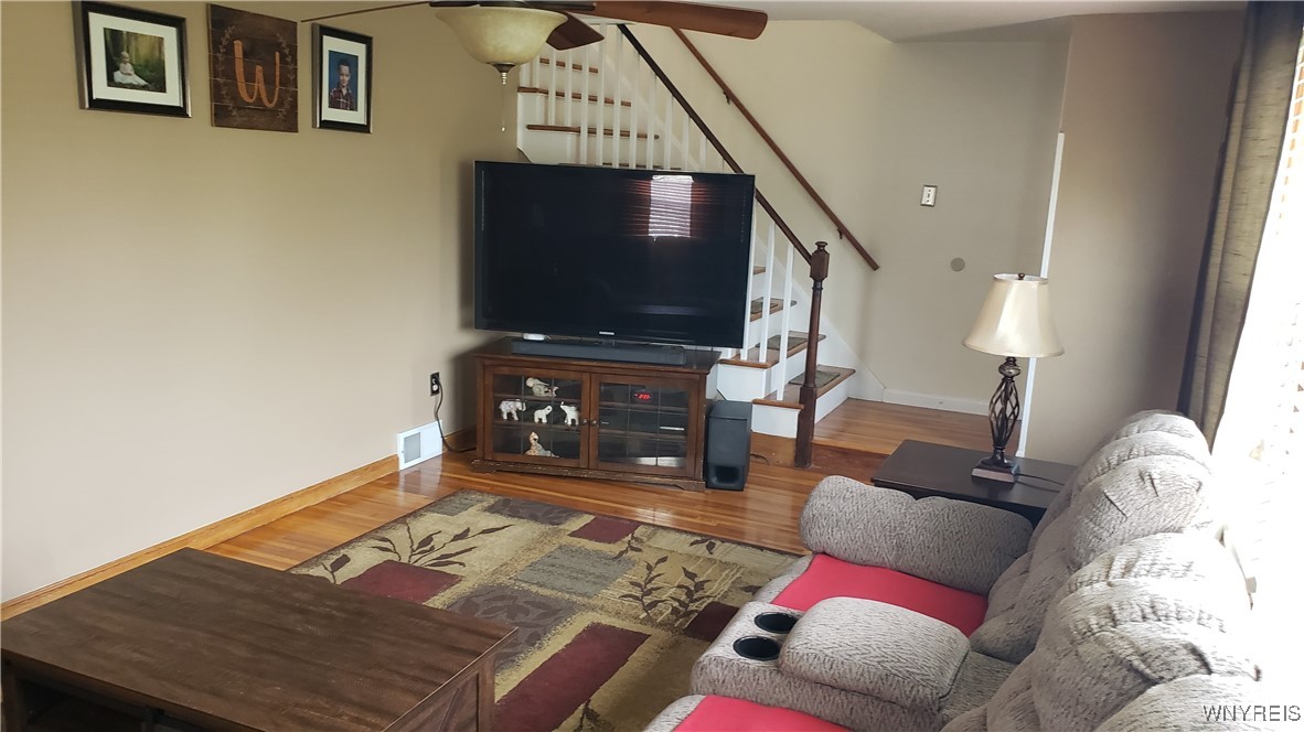 801 91st Street, Niagara Falls, New York image 4