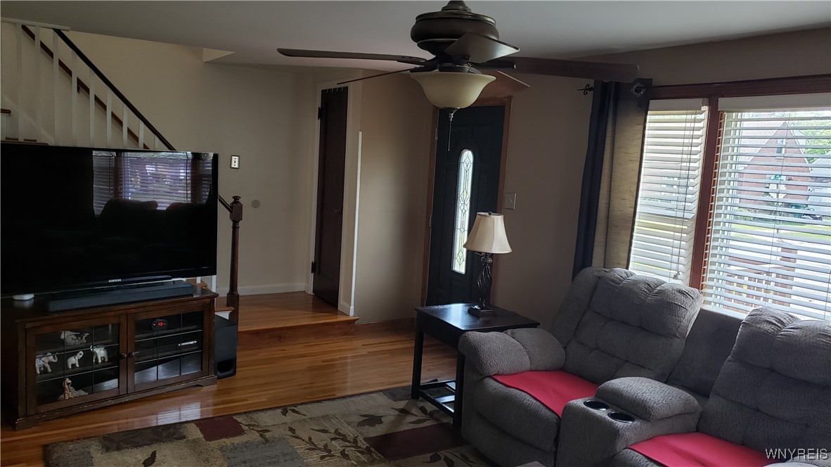 801 91st Street, Niagara Falls, New York image 3