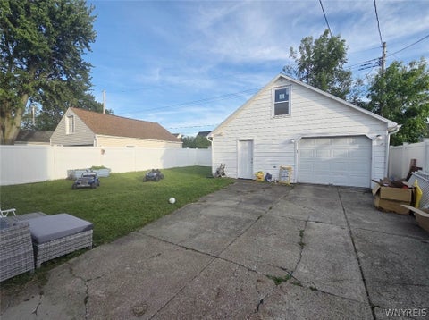 Tiny photo for 7 Lindbergh Court, Cheektowaga, NY 14225 (MLS # B1689894)