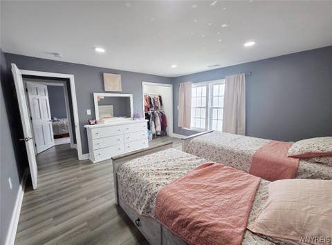 Tiny photo for 7 Lindbergh Court, Cheektowaga, NY 14225 (MLS # B1689894)