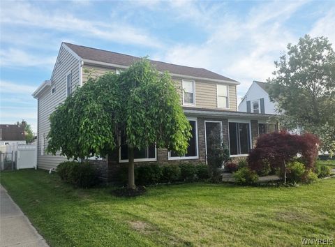 Tiny photo for 7 Lindbergh Court, Cheektowaga, NY 14225 (MLS # B1689894)