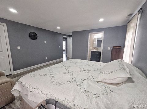 Tiny photo for 7 Lindbergh Court, Cheektowaga, NY 14225 (MLS # B1689894)
