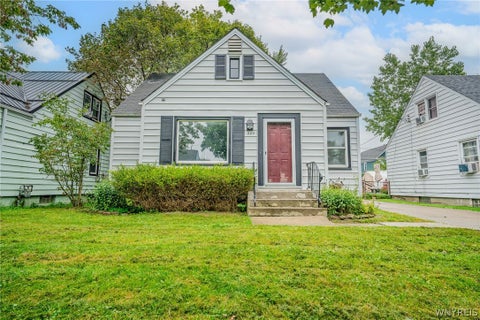 Homes For Sale - 229 Carmel Road<br/> Erie County, Buffalo, NY 14214