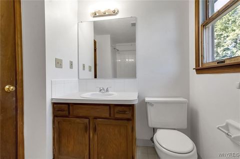 Tiny photo for 276 Tennyson, Amherst, NY 14221 (MLS # B1655471)