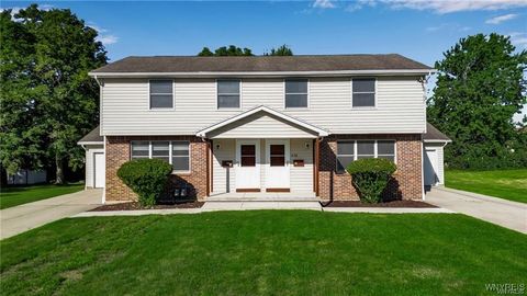 Photo of 276 Tennyson, Amherst, NY 14221 (MLS # B1655471)