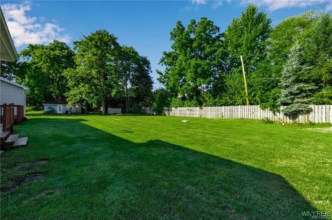 Tiny photo for 276 Tennyson, Amherst, NY 14221 (MLS # B1655471)