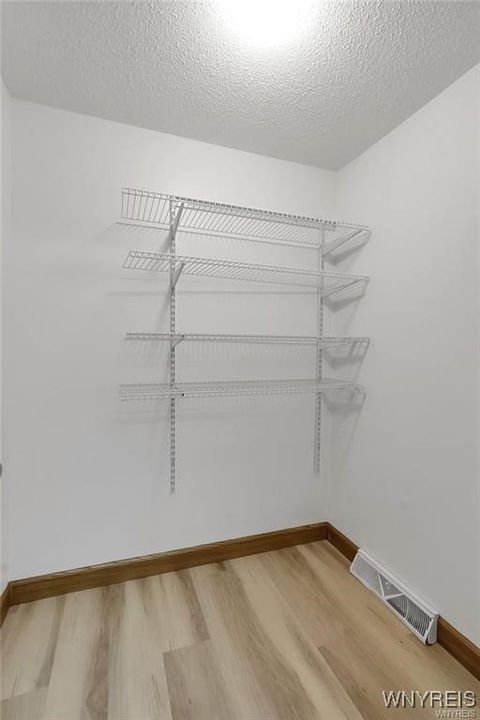 Tiny photo for 276 Tennyson, Amherst, NY 14221 (MLS # B1655471)