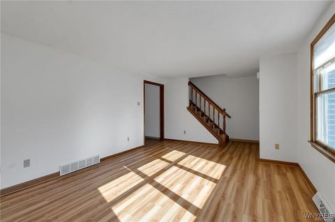 Tiny photo for 276 Tennyson, Amherst, NY 14221 (MLS # B1655471)