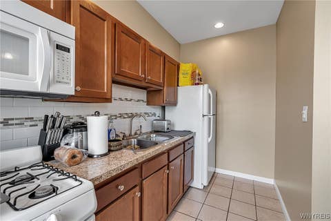 Tiny photo for 370 Bryant Street #2, Buffalo, NY 14222 (MLS # B1704421)