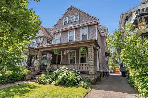 Tiny photo for 370 Bryant Street #2, Buffalo, NY 14222 (MLS # B1704421)