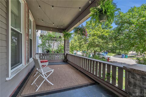 Tiny photo for 370 Bryant Street #2, Buffalo, NY 14222 (MLS # B1704421)