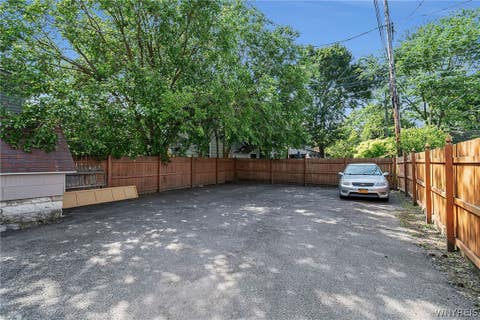 Tiny photo for 370 Bryant Street #2, Buffalo, NY 14222 (MLS # B1704421)