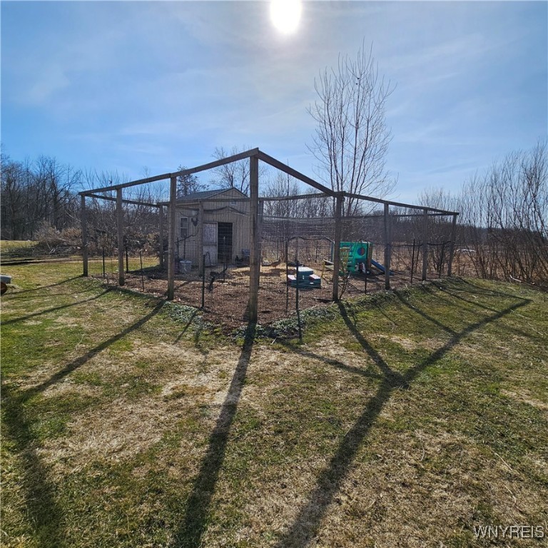 Yates, New York 14098, United States, ,Commercial,Active,90999