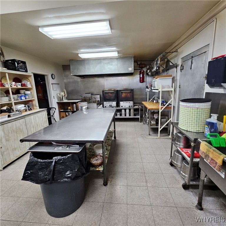 Yates, New York 14098, United States, ,Commercial,Active,90999