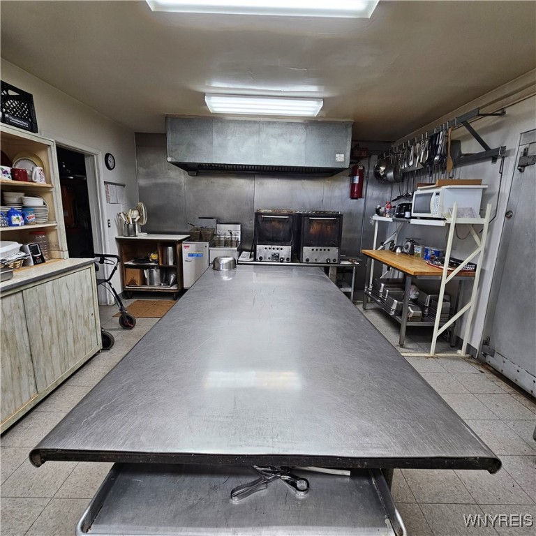 Yates, New York 14098, United States, ,Commercial,Active,90999