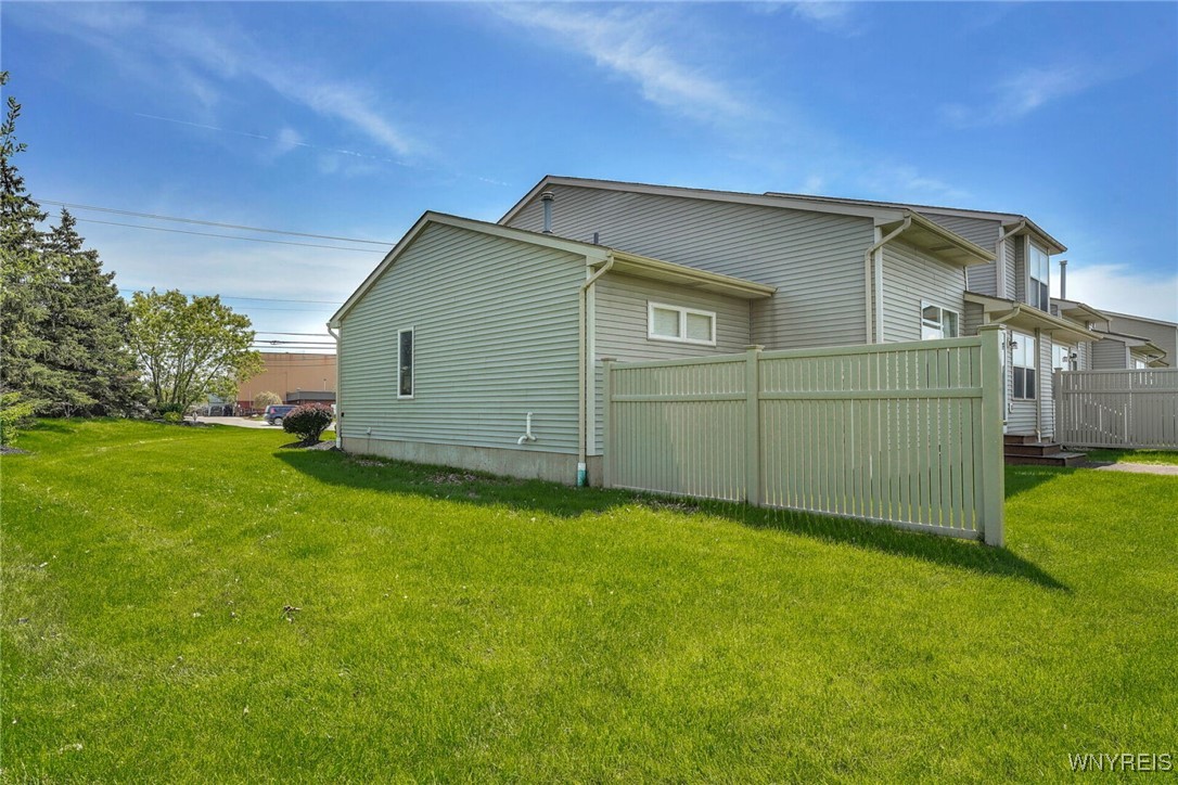 3960 Walden Avenue, Lancaster, New York image 31
