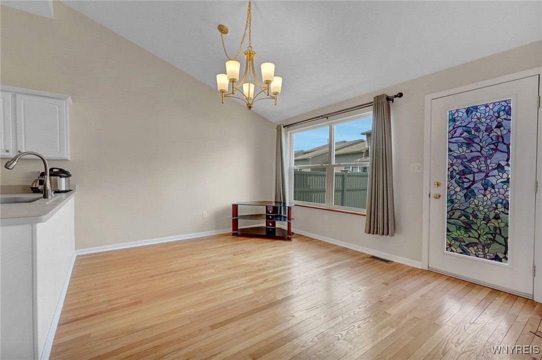 3960 Walden Avenue, Lancaster, New York image 10